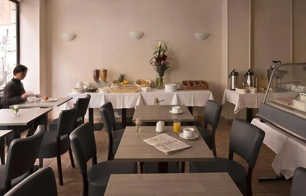 Alcyon 2* Paris